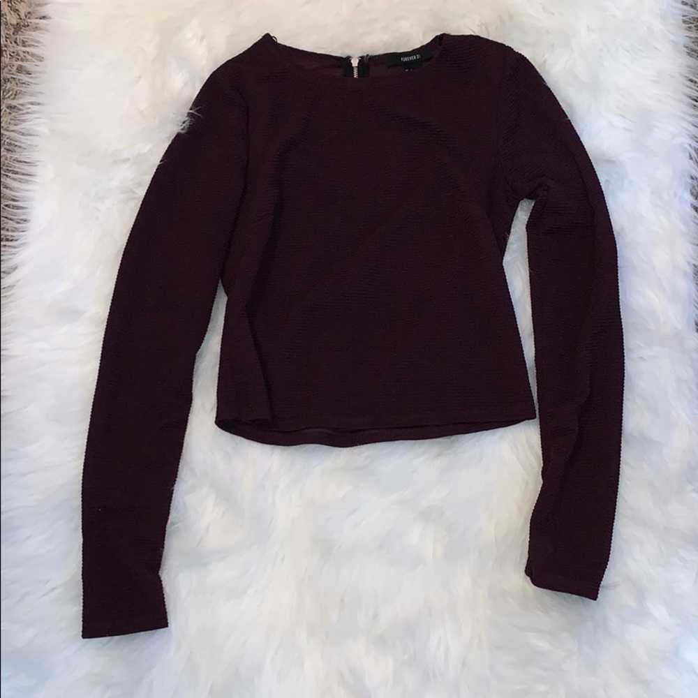 Ribbed long sleeve crop top